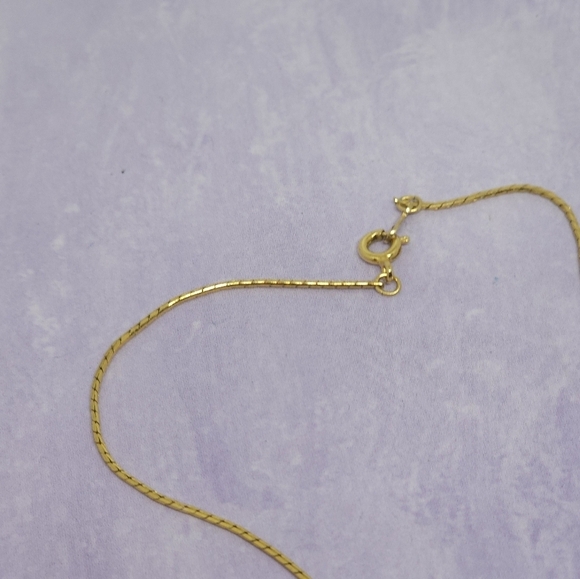 Richelieu Simple Gold Tone Teardrop Pearl Necklace - Picture 3 of 5